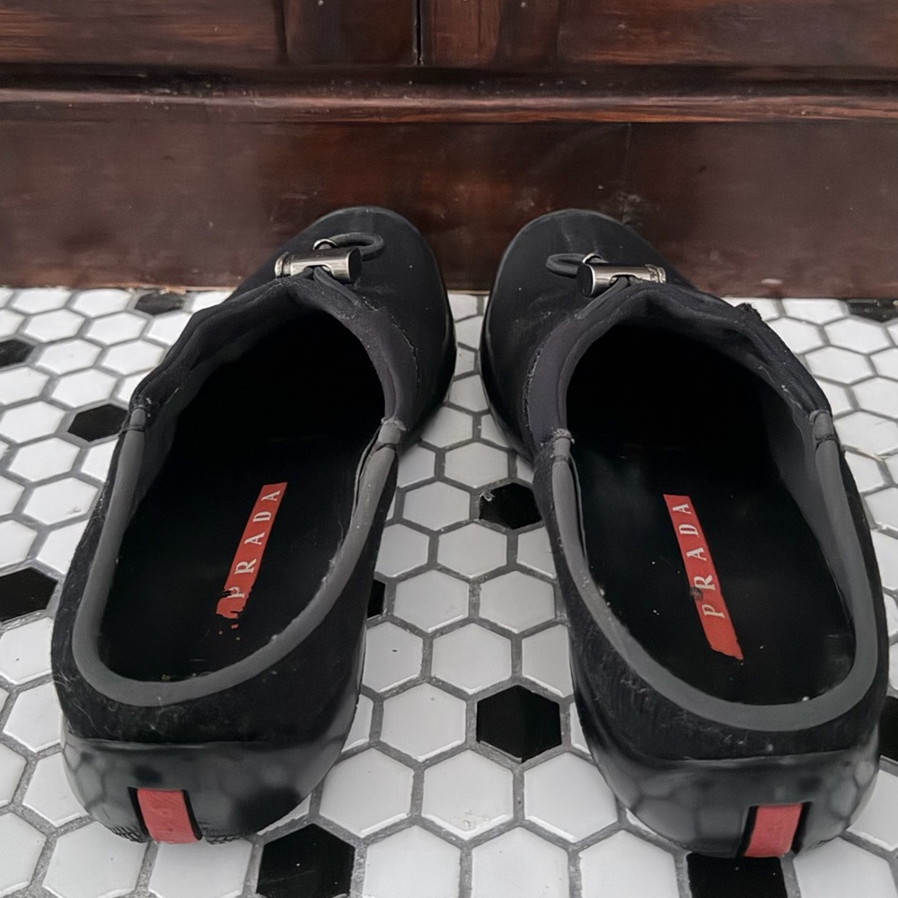 Authentic Prada Y2K Black Wool Rubber Flat Slip On Clogs - Size 7.5 - Picture 8 of 14